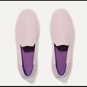 Whisper Grey Rothy’s Sneaker Size 7